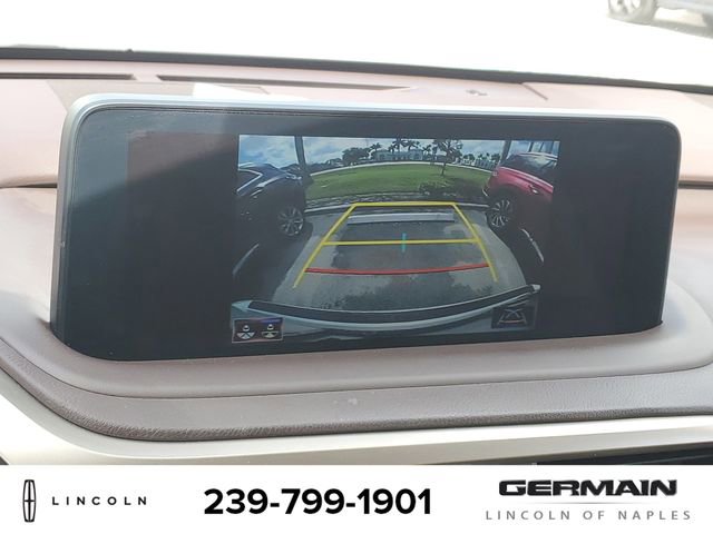 Used 2020 Lexus RX 350L Premium w/ Premium Package image 27