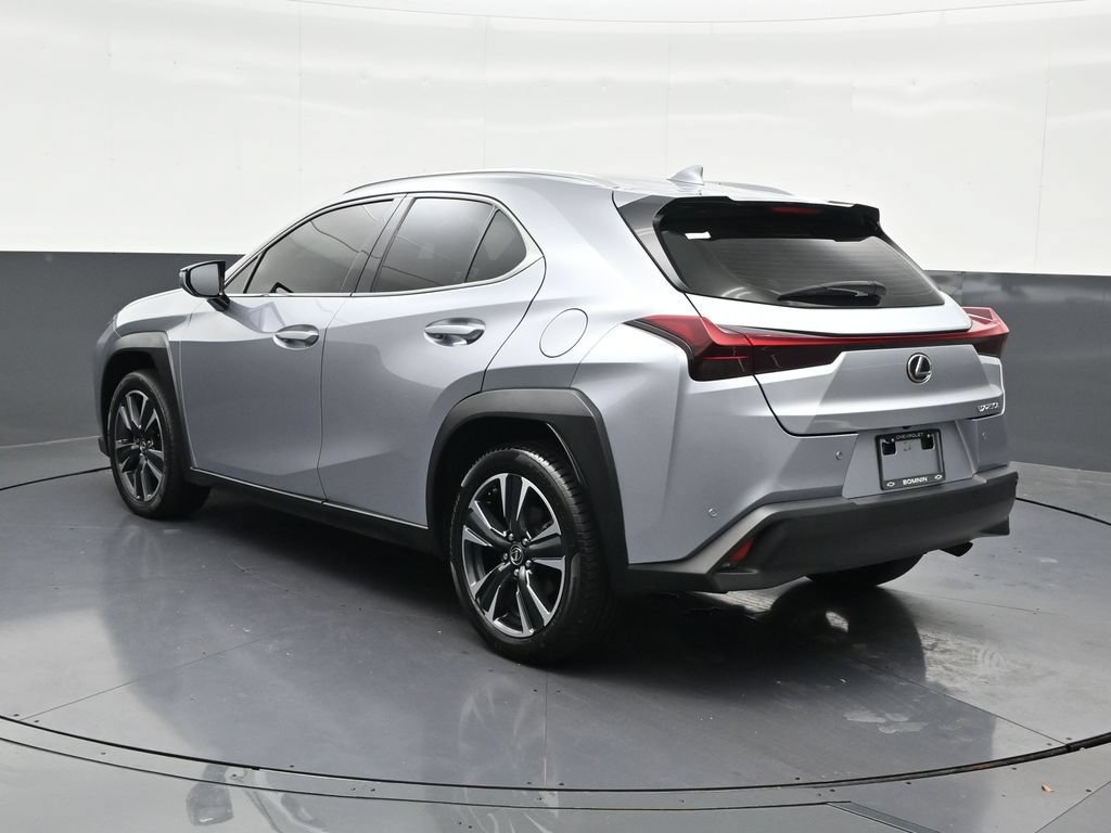 Used 2023 Lexus UX 250h FWD w/ Accessory Package (Z2) image 3