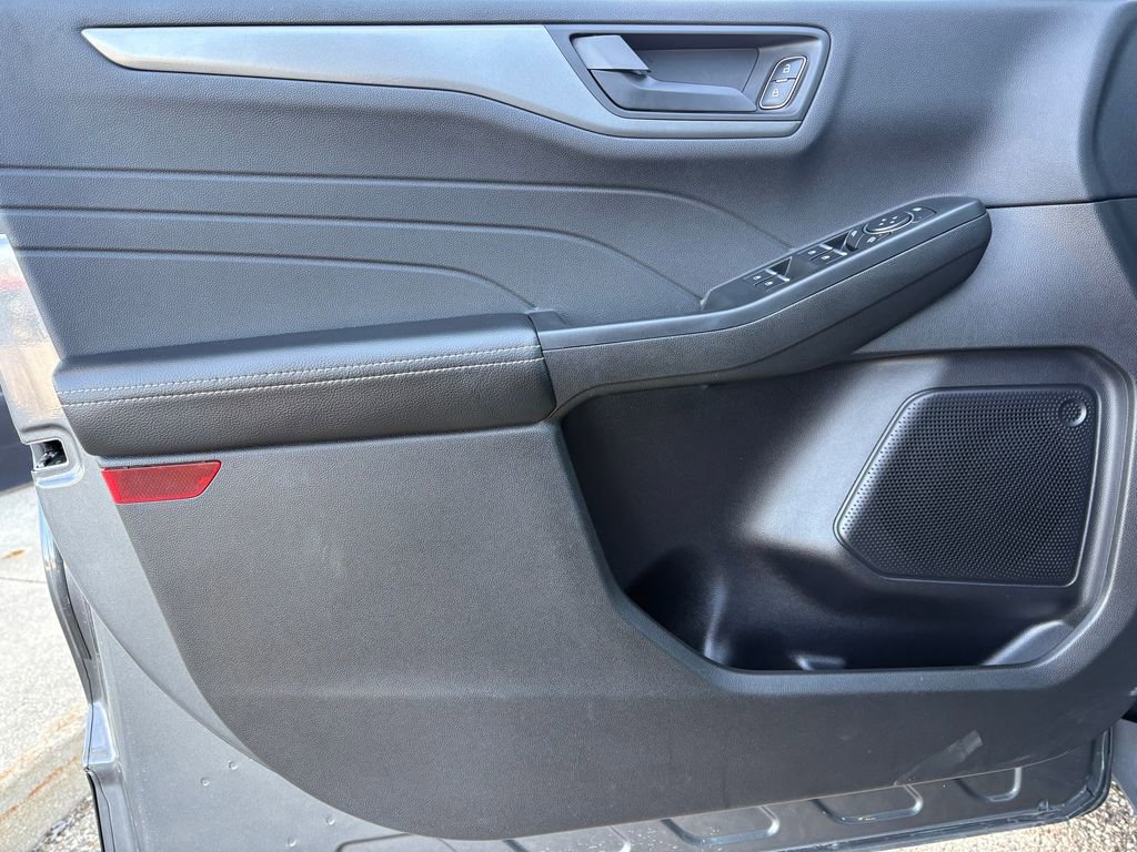 Used 2023 Ford Escape Active image 15