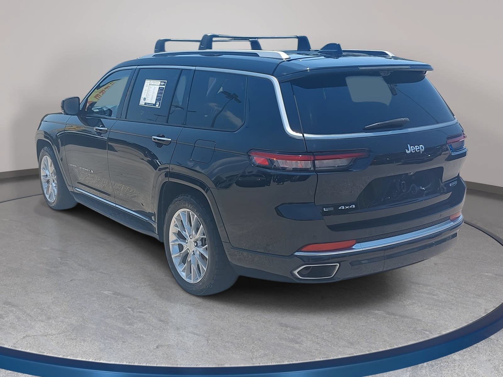 Used 2021 Jeep Grand Cherokee L Summit w/ Advanced Protech Group IV AWD/4WD image 7