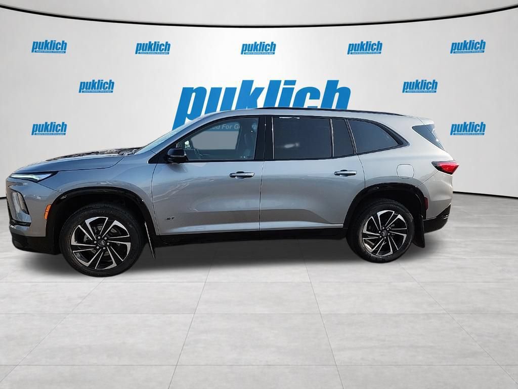 Certified 2025 Buick Enclave Sport Touring w/ Power Package AWD/4WD image 4