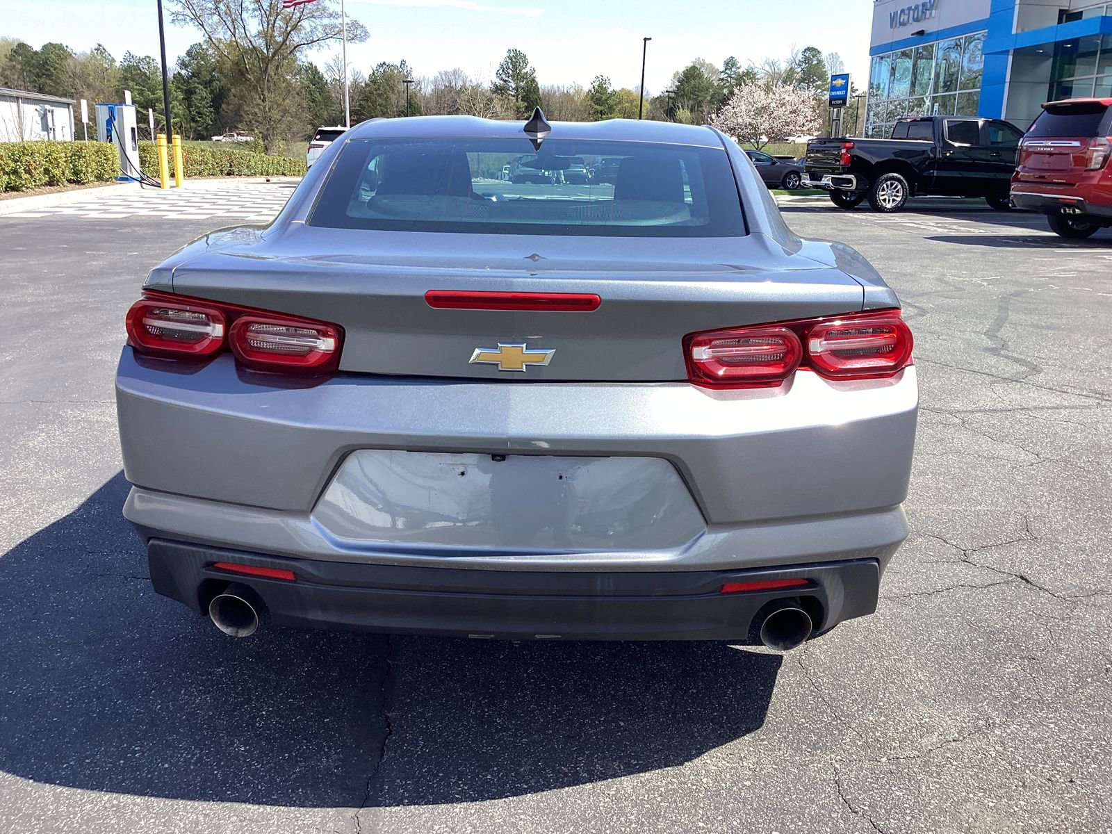 Used 2022 Chevrolet Camaro LT image 3