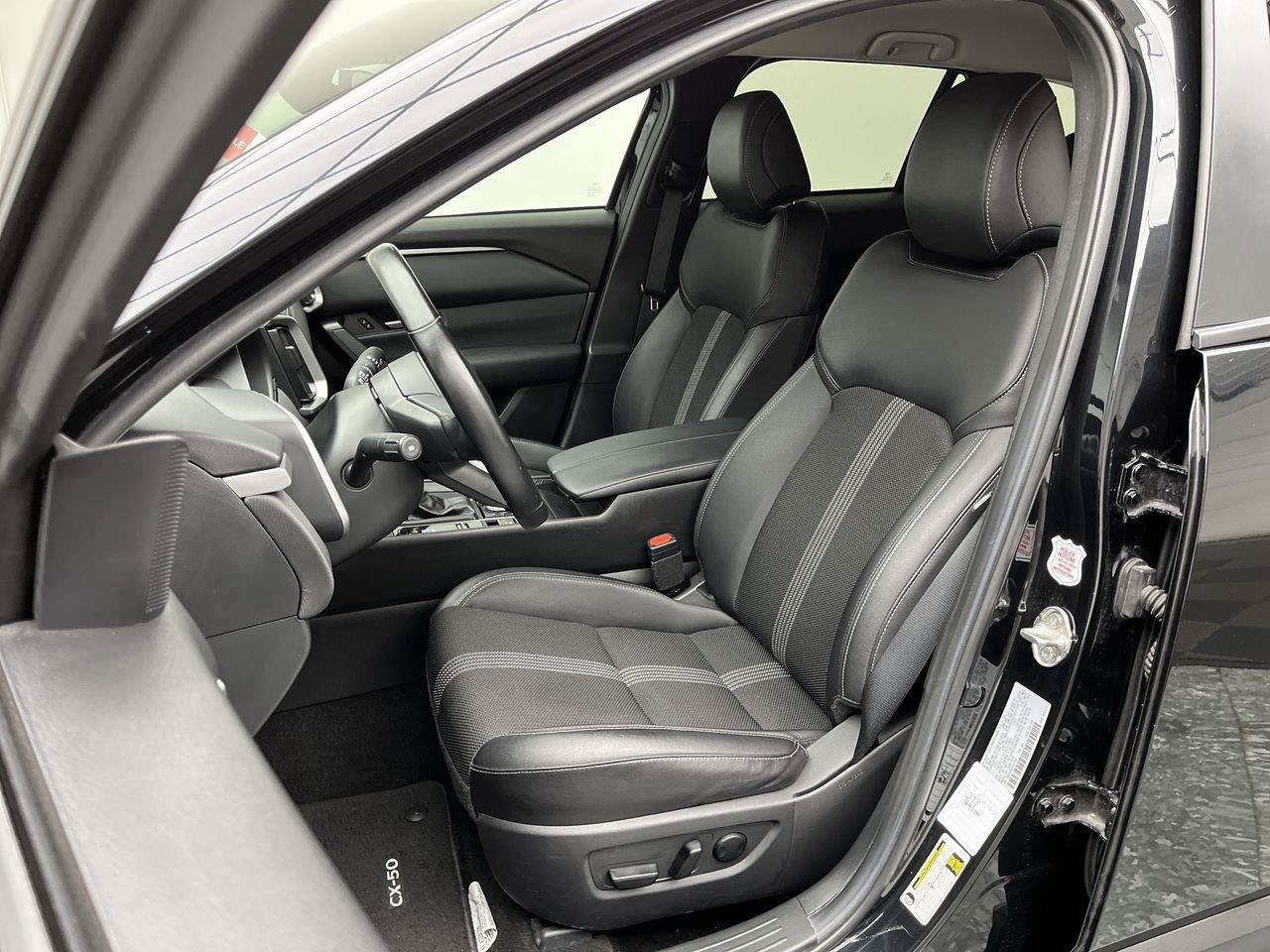 Certified 2025 MAZDA CX-50 AWD 2.5 S w/ Preferred Package image 8