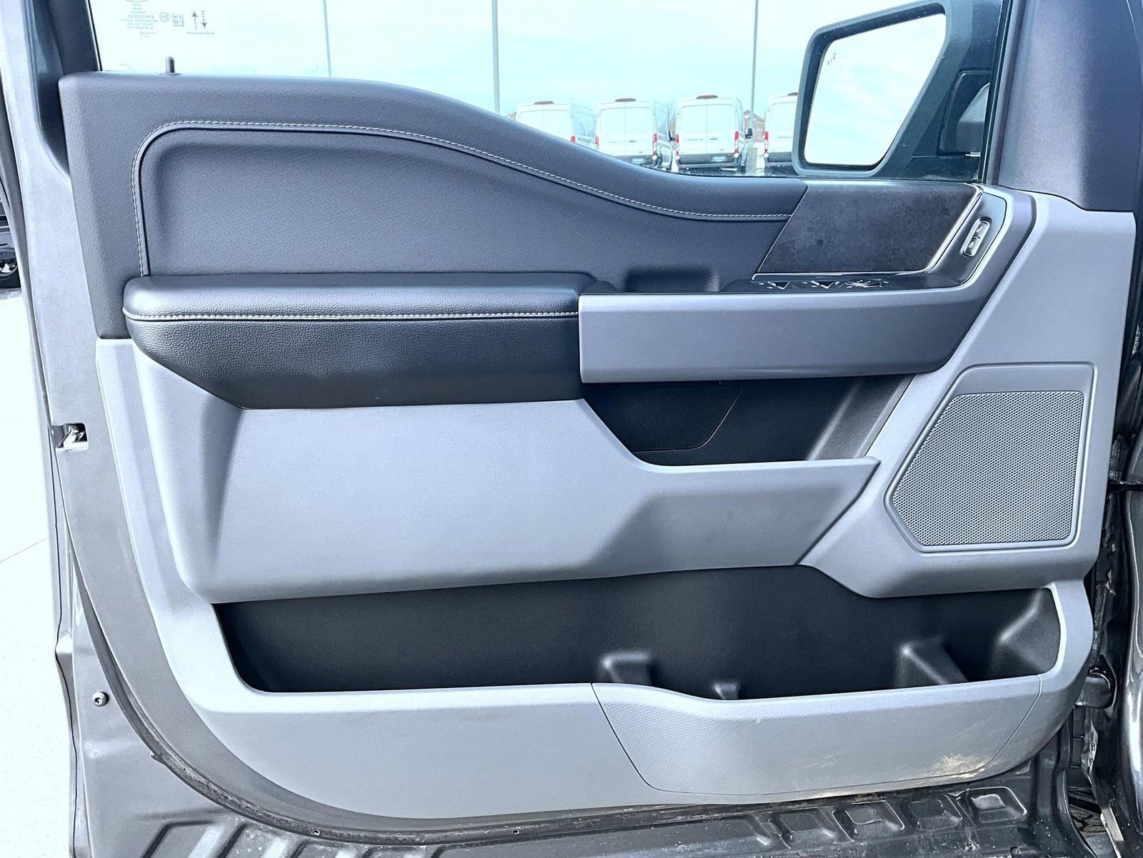 Used 2025 Ford F150 XLT w/ Equipment Group 301A Standard AWD/4WD image 9