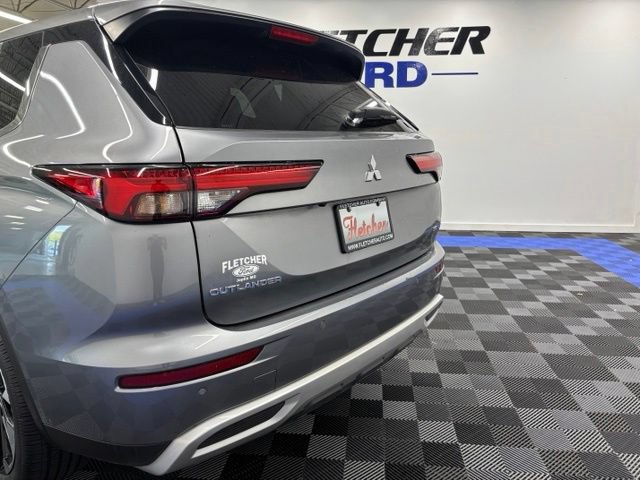 Used 2024 Mitsubishi Outlander AWD image 8