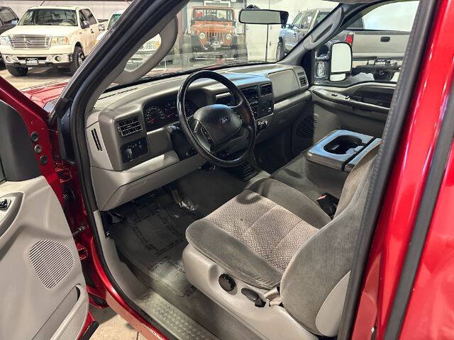 Used 2003 Ford F350 XLT AWD/4WD image 12