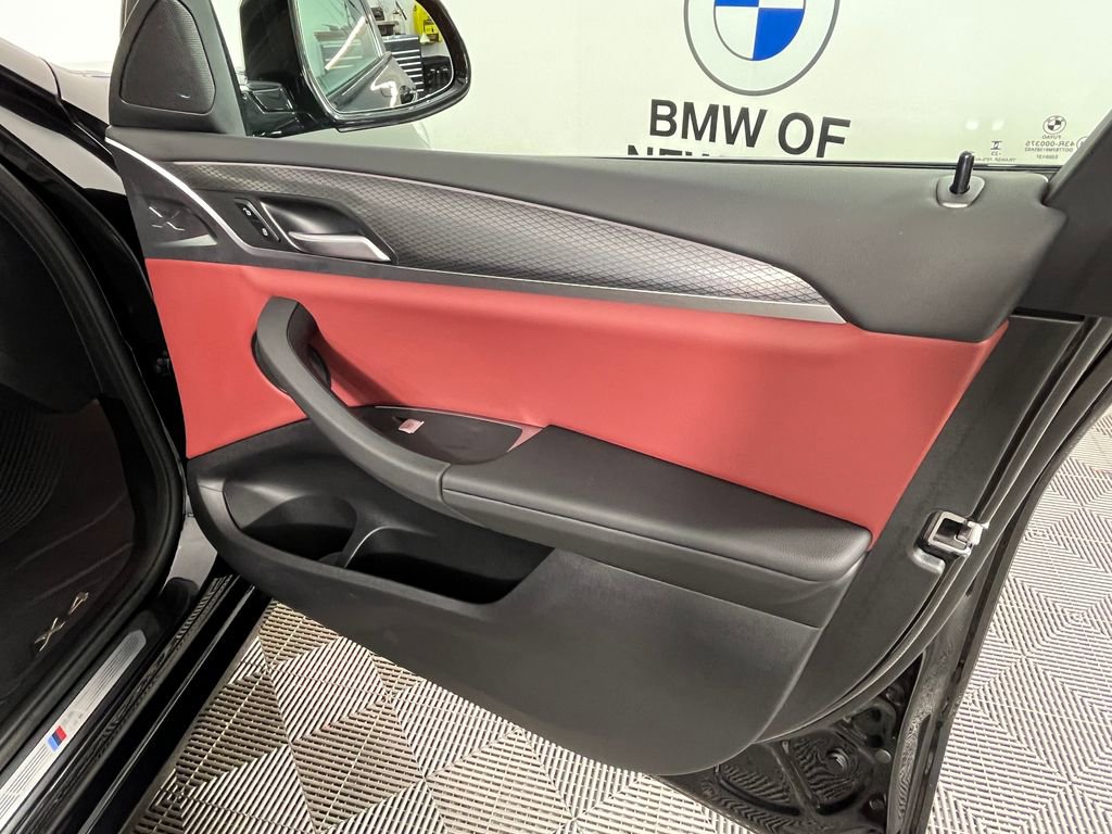 Certified 2024 BMW X4 xDrive30i w/ M Sport Package image 25