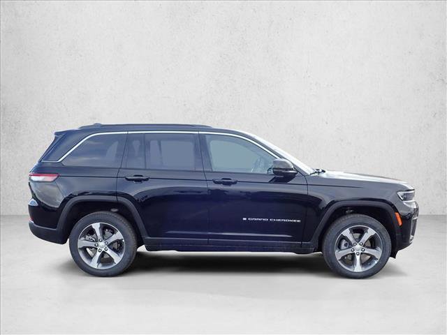 New 2026 Jeep Grand Cherokee Limited w/ Luxury Tech Group II image 5