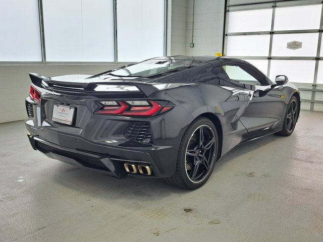 Used 2023 Chevrolet Corvette Stingray Premium Cpe w/ Z51 Performance Package RWD image 5
