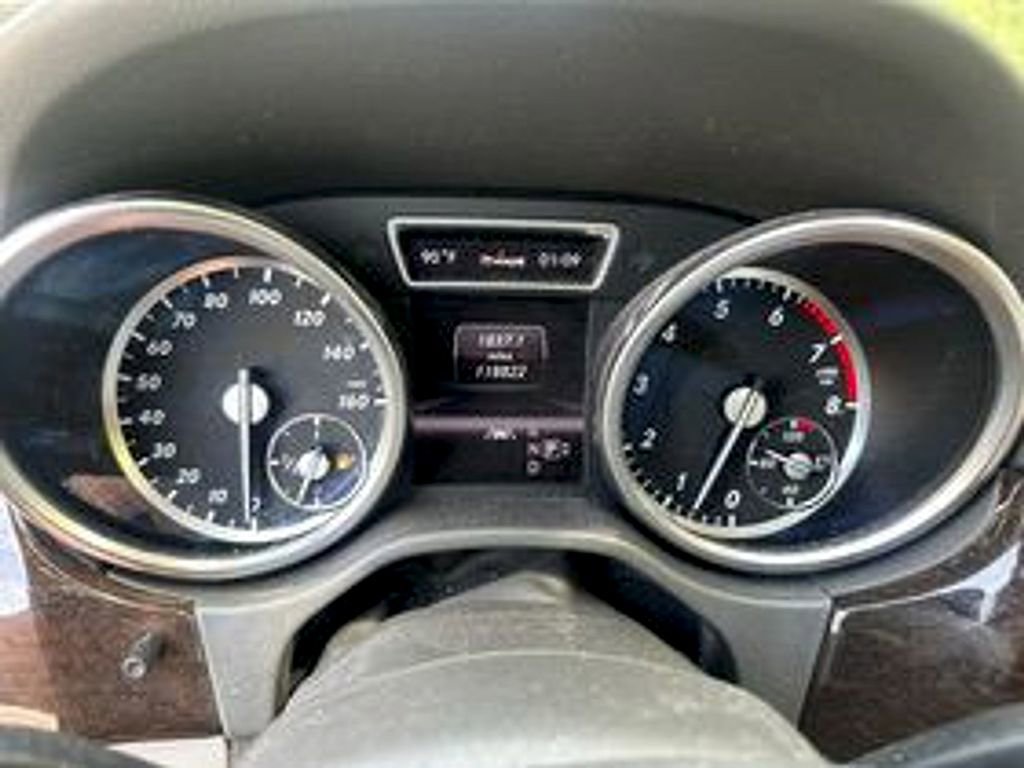 Used 2013 Mercedes-Benz ML 350 4MATIC image 9