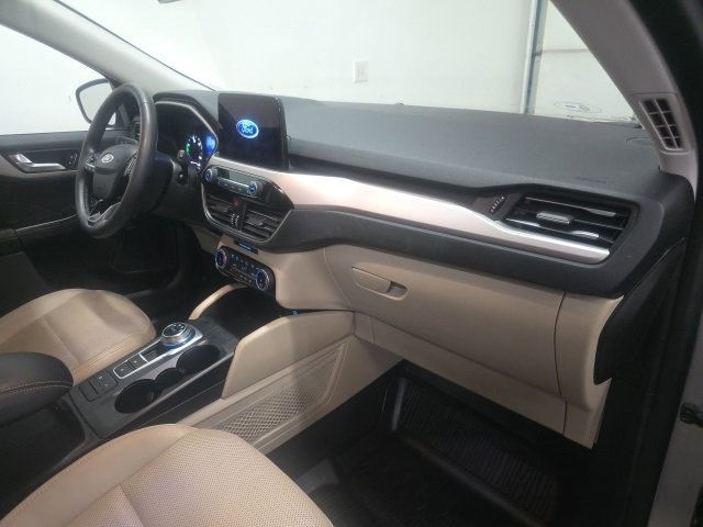 Used 2022 Ford Escape SEL image 5
