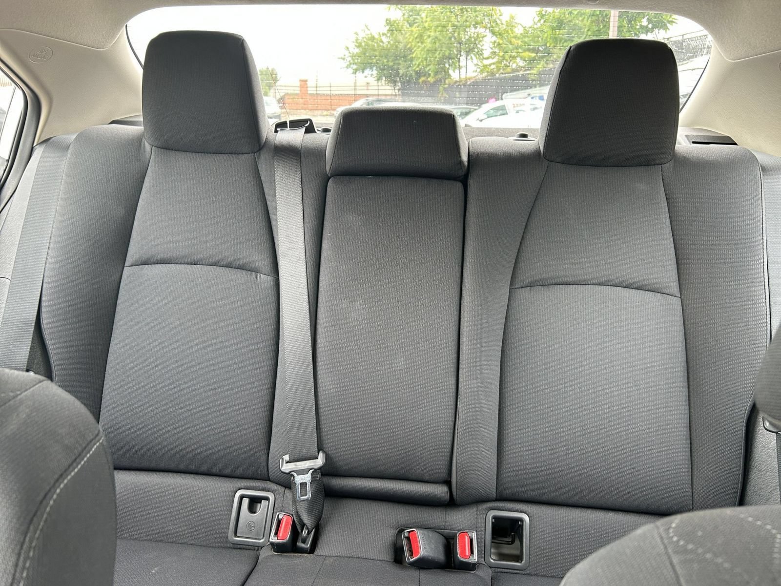 Used 2025 Toyota Corolla LE FWD image 32