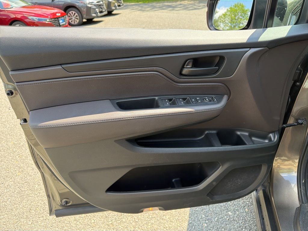 Used 2019 Honda Odyssey EX image 18