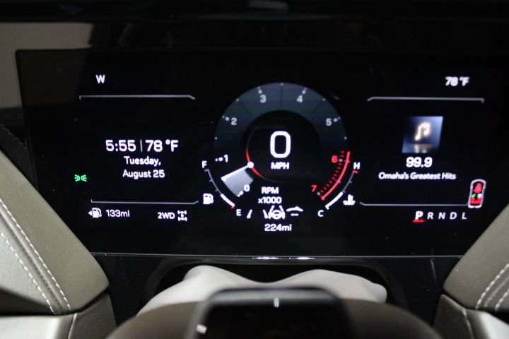 New 2026 GMC Yukon Elevation w/ Elevation Premium Package AWD/4WD image 43