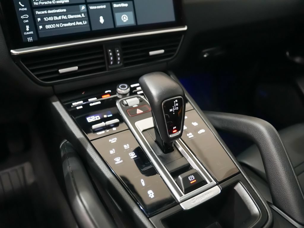 Certified 2021 Porsche Cayenne Coupe AWD/4WD image 32