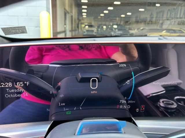 New 2026 Cadillac Lyriq Premium Luxury w/ LPO, Floor Liner Package AWD/4WD image 20