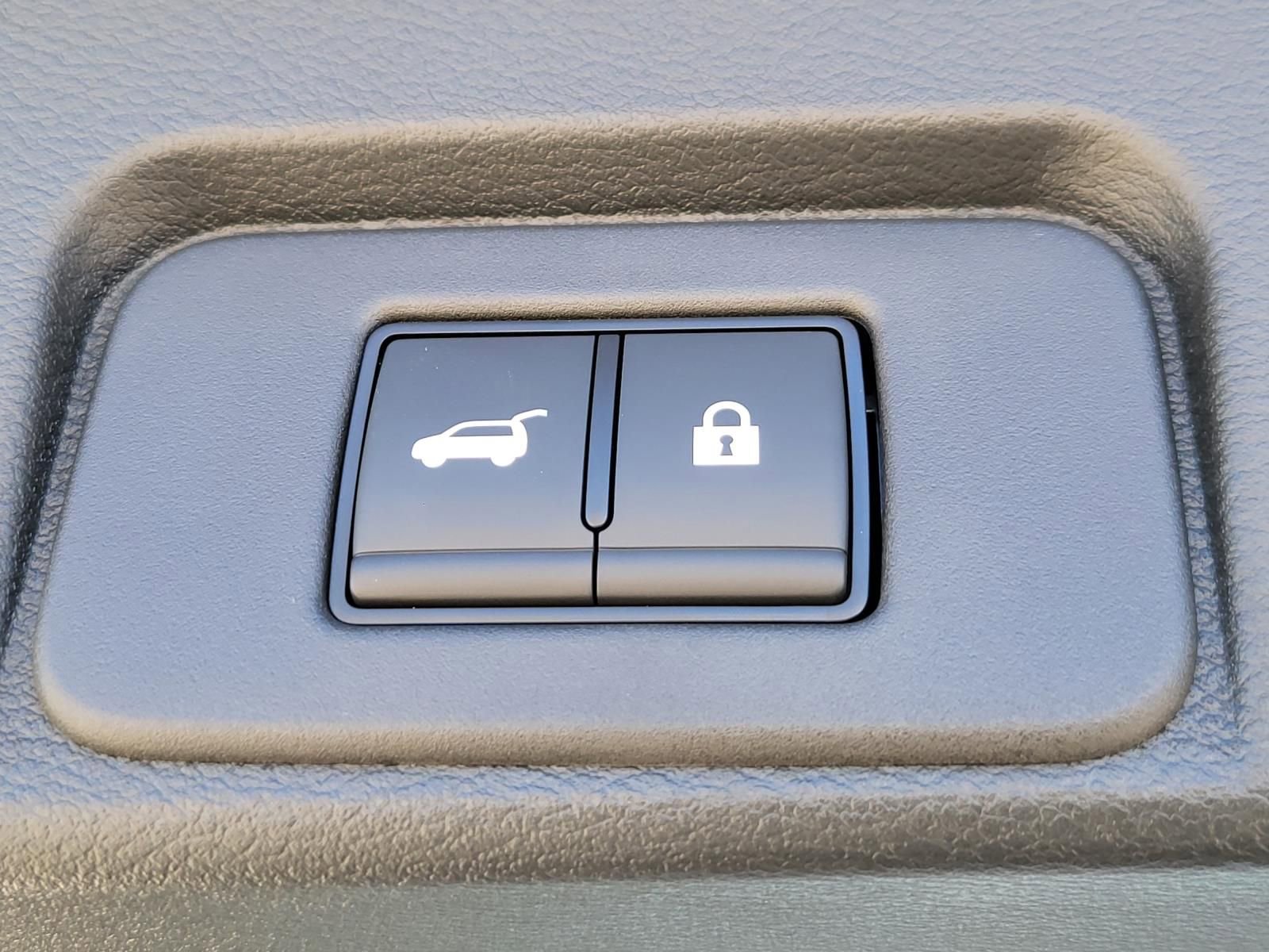 New 2026 Nissan Rogue Platinum image 14
