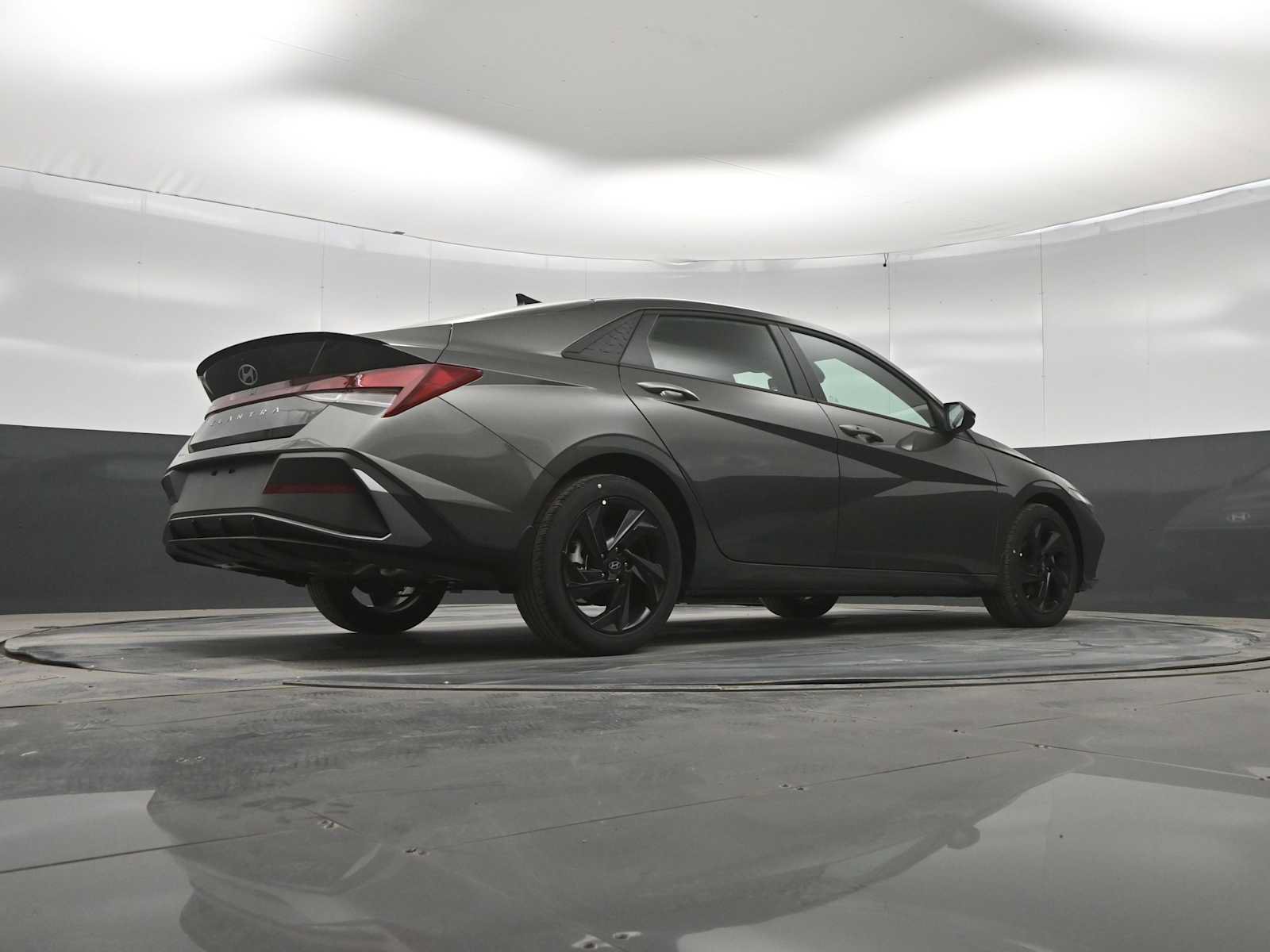 New 2026 Hyundai Elantra Sport FWD image 39