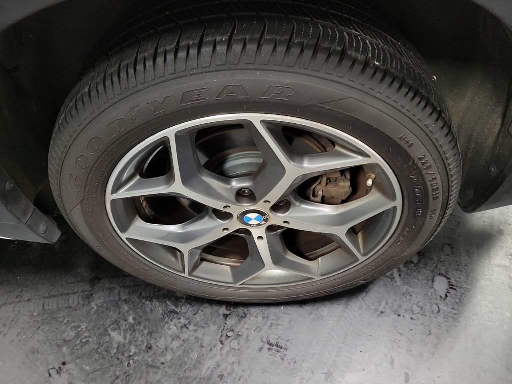 Used 2018 BMW X1 sDrive28i FWD image 15