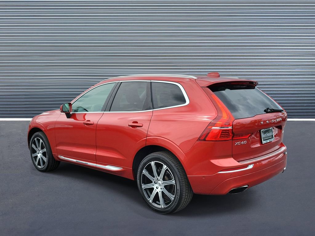 Used 2018 Volvo XC60 T5 Inscription w/ Convenience Package image 4