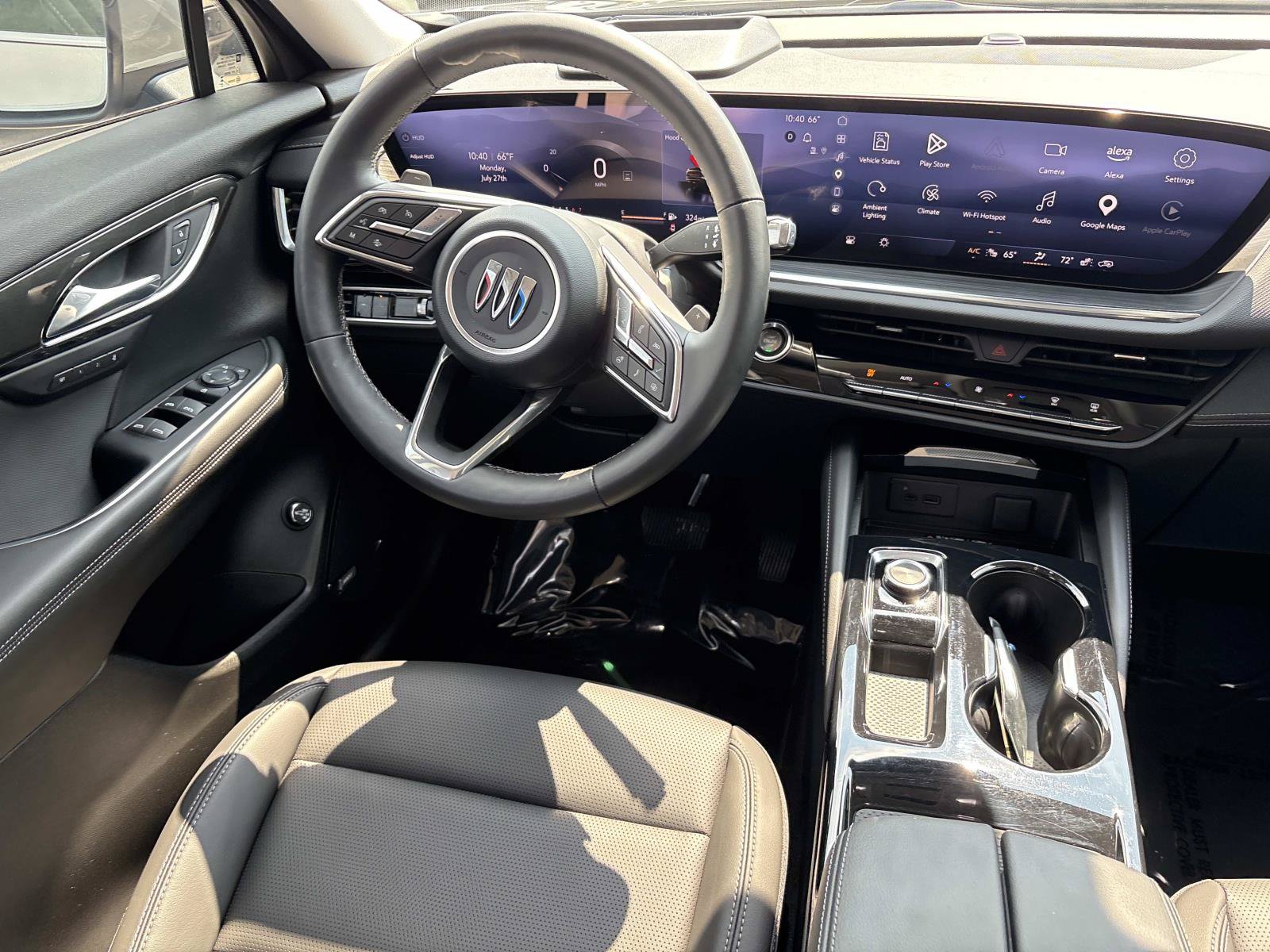 Used 2025 Buick Envision Preferred AWD/4WD image 27