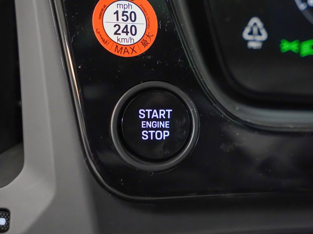 New 2026 Porsche Cayenne S image 25