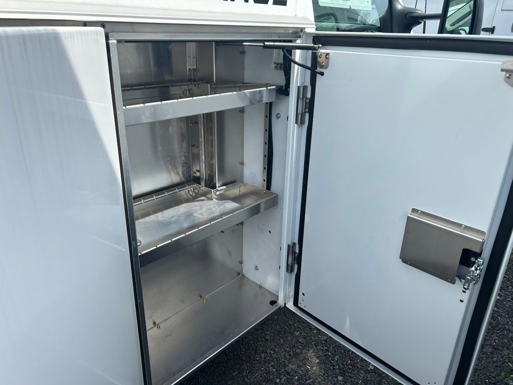 New 2026 Ford E-350 and Econoline 350 Super Duty w/ Power Equipment Group RWD image 5