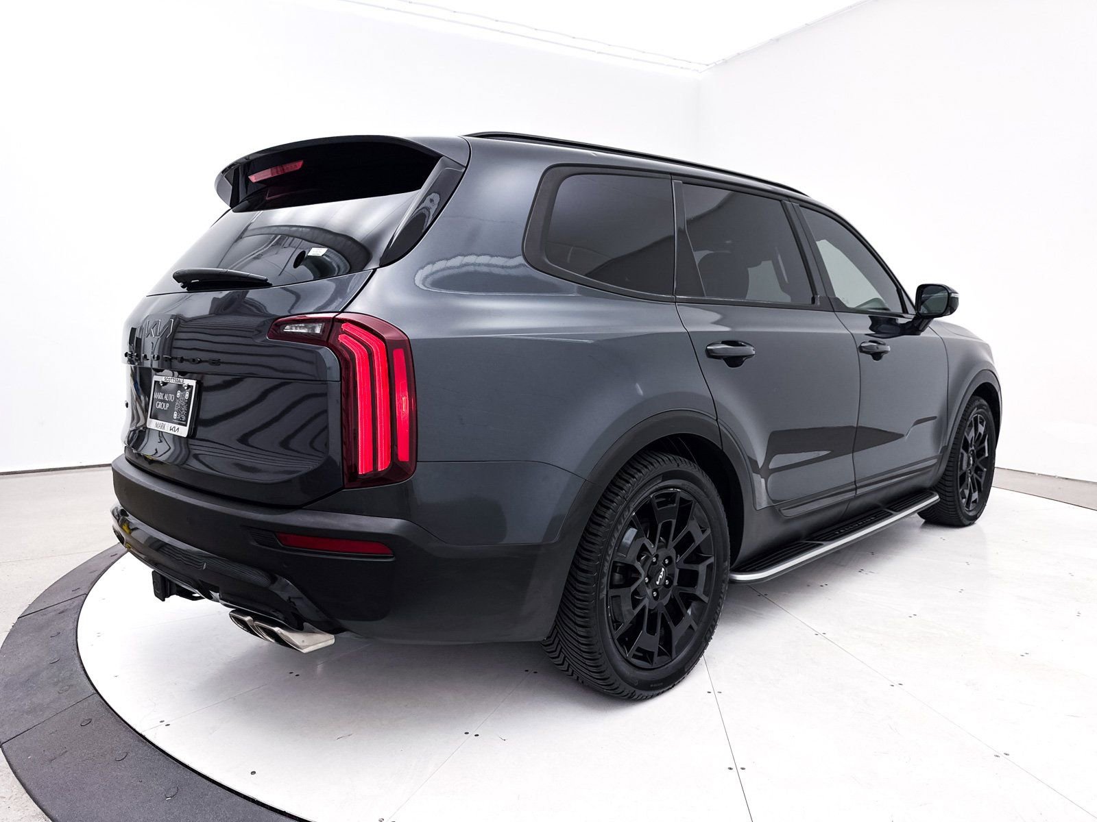 Used 2022 Kia Telluride SX w/ SX Prestige Package image 20