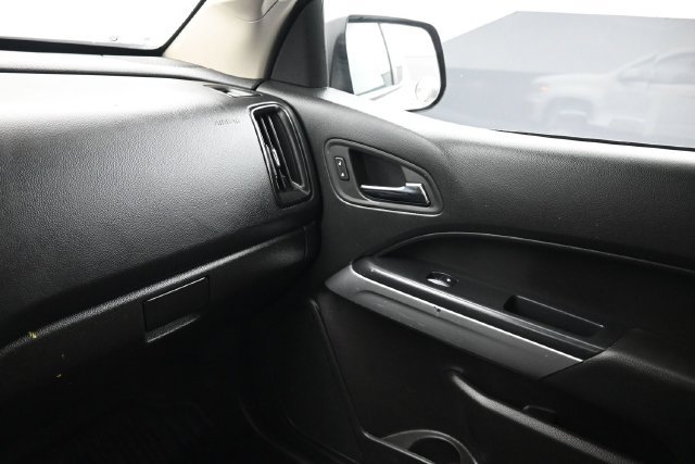 Used 2022 Chevrolet Colorado LT w/ Fleet Safety Package AWD/4WD image 9