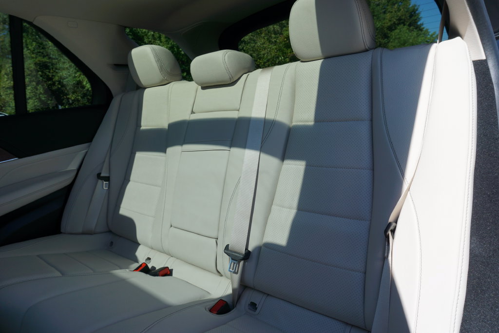 Certified 2025 Mercedes-Benz GLE 450e 4MATIC image 25