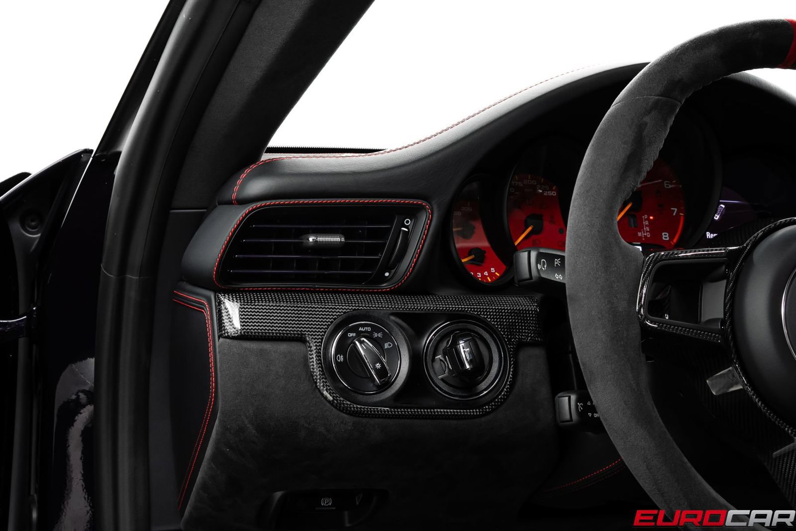 Used 2018 Porsche 911 GT2 RS RWD image 35