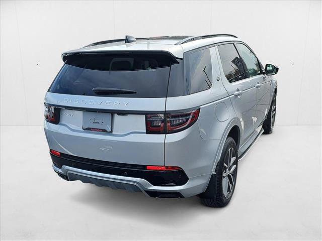 New 2025 Land Rover Discovery Sport S image 5