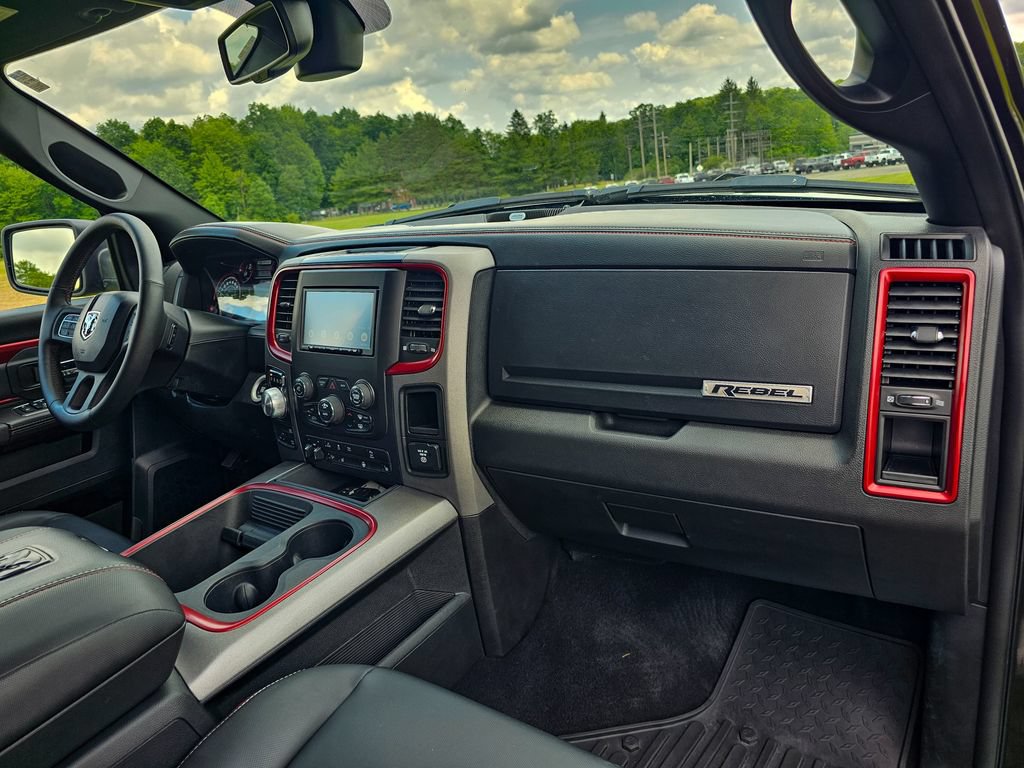 Used 2018 RAM 1500 Rebel w/ Luxury Group AWD/4WD image 46