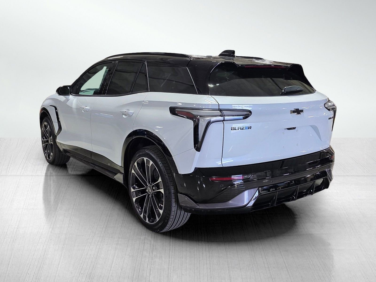 New 2026 Chevrolet Blazer EV SS AWD/4WD image 5