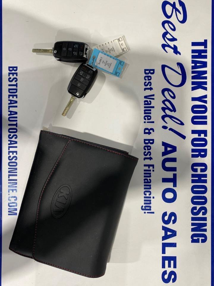 Used 2019 Kia Sedona LX FWD image 29