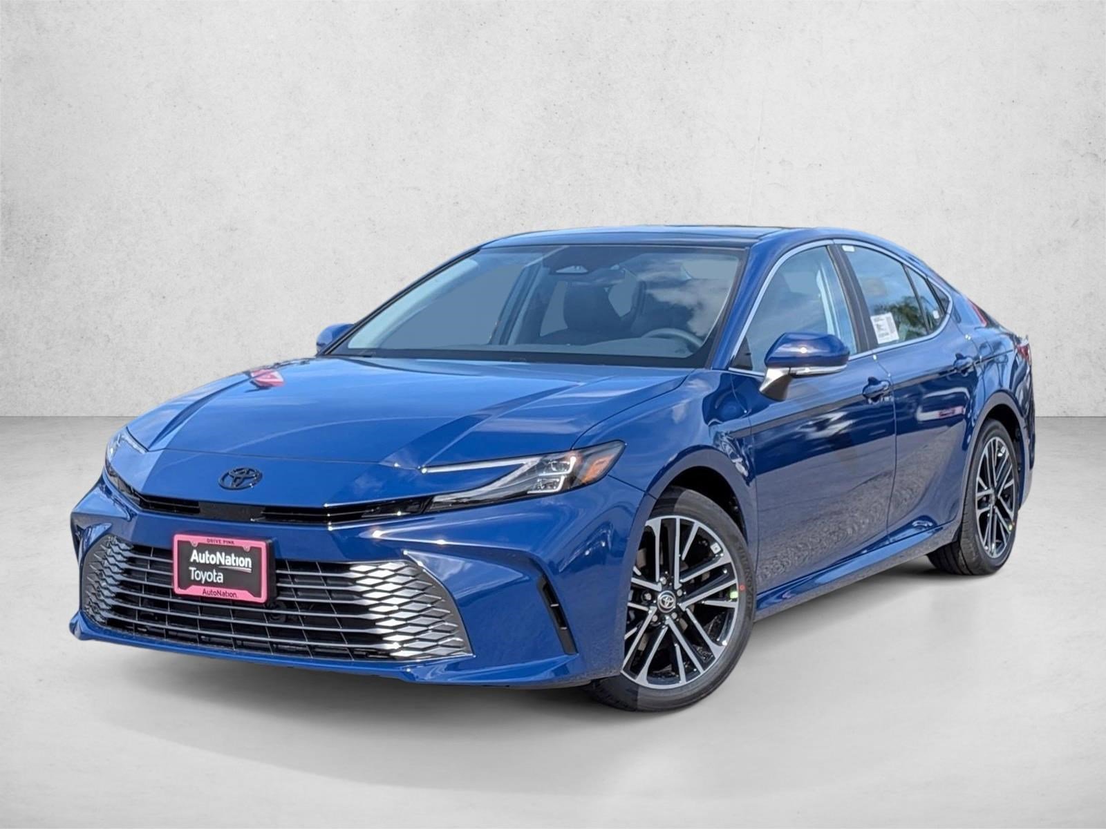 Used 2026 Toyota Camry XLE FWD image 1