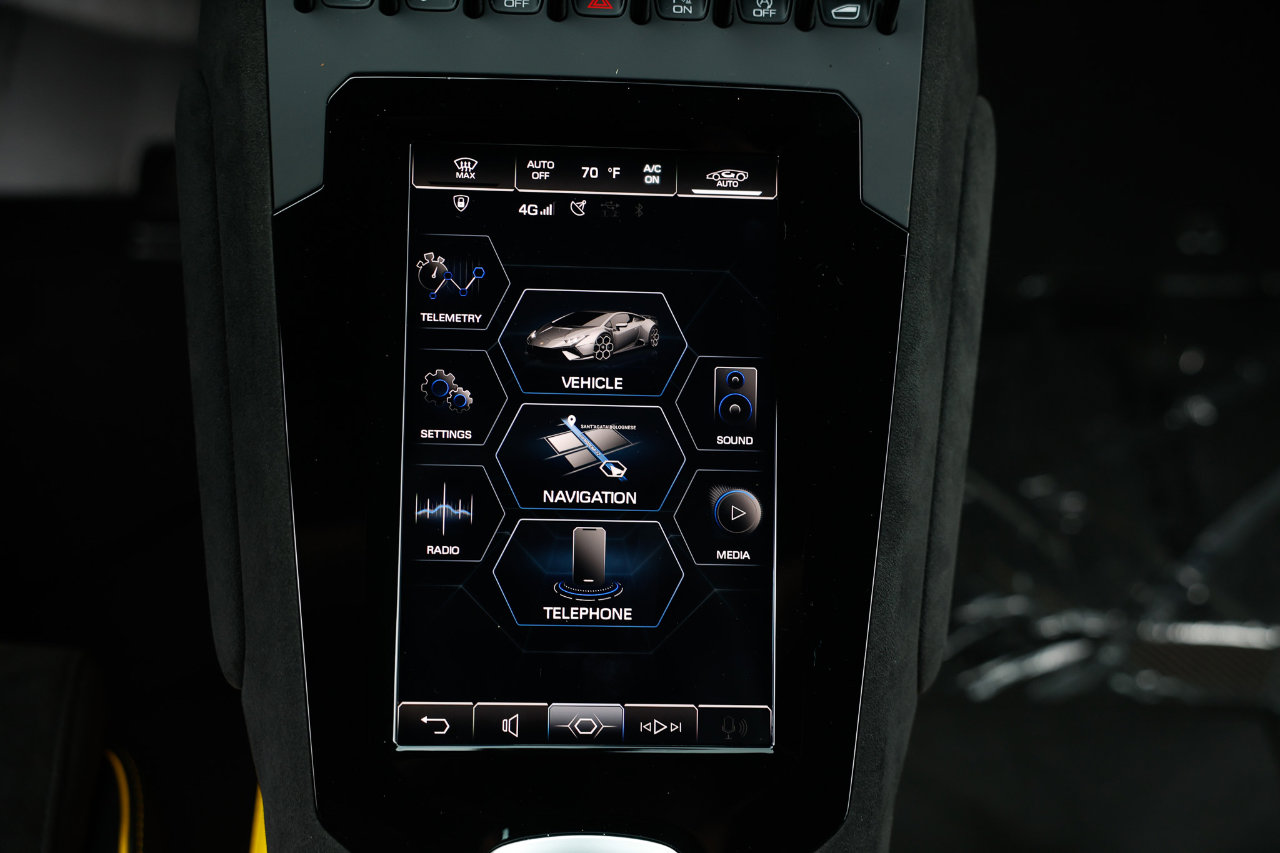 Used 2023 Lamborghini Huracan Tecnica image 34