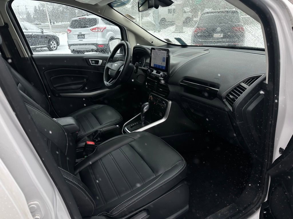 Used 2022 Ford EcoSport Titanium image 32