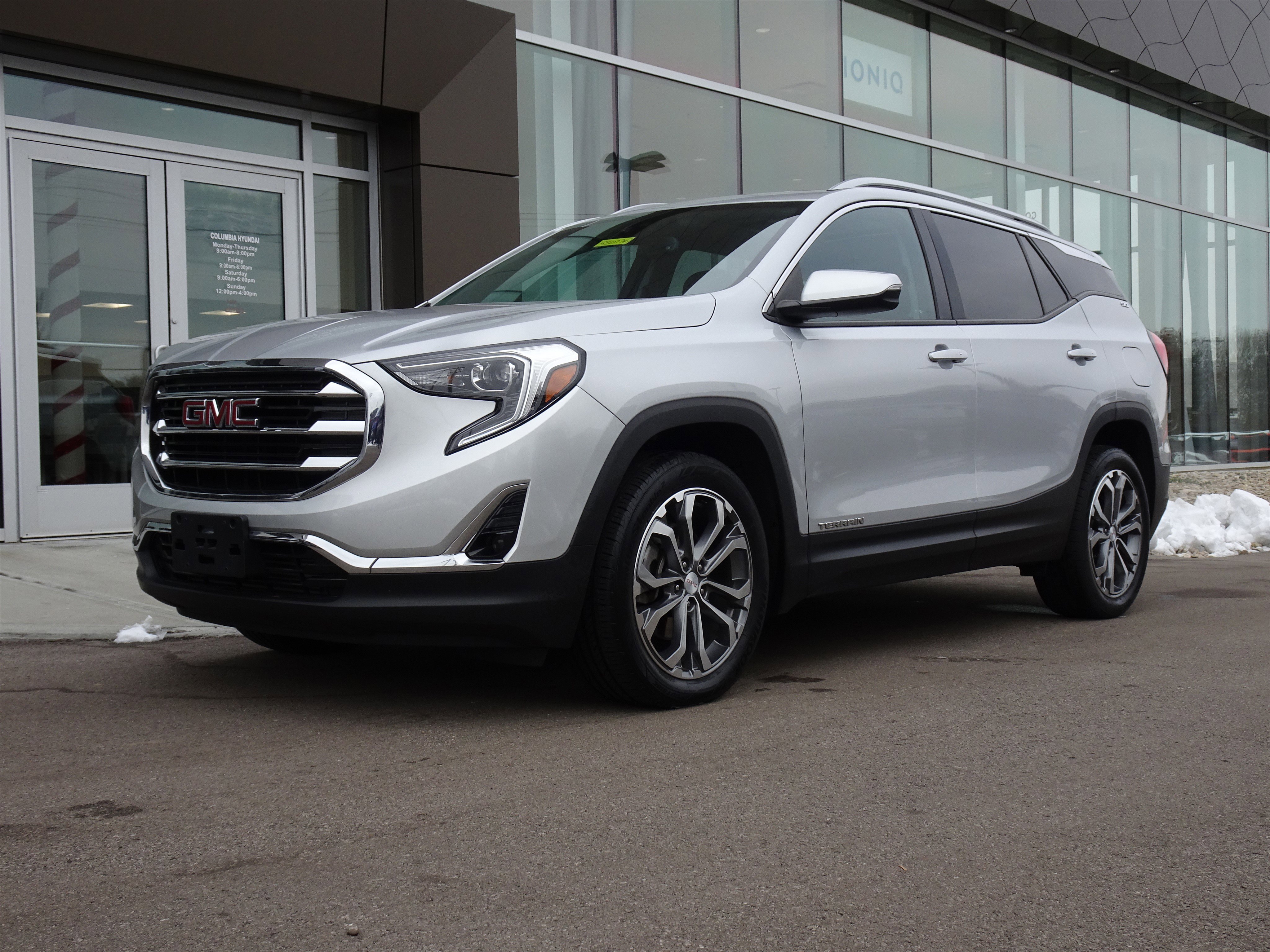 Used 2018 GMC Terrain SLT w/ Preferred Package image 1