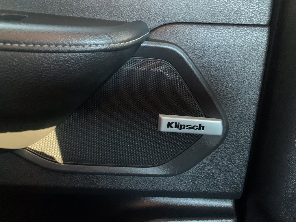 Used 2025 Nissan Armada SL w/ Captain's Chari Seat Package AWD/4WD image 23