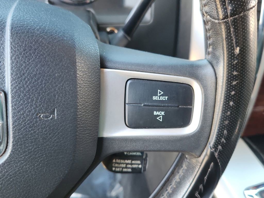 Used 2010 Dodge Ram 3500 Truck Laramie w/ Cold Weather Group AWD/4WD image 23