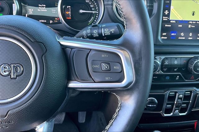 Used 2022 Jeep Wrangler Unlimited Sahara w/ Cold Weather Group AWD/4WD image 10