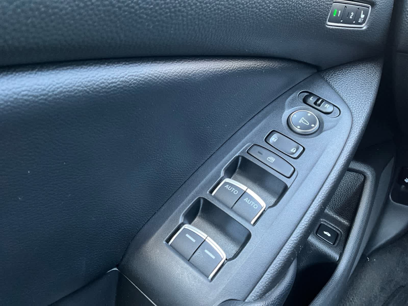 Used 2018 Honda Accord Touring image 22