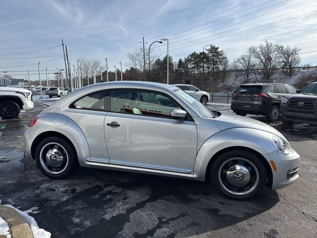 Used 2015 Volkswagen Beetle 1.8T Classic image 8