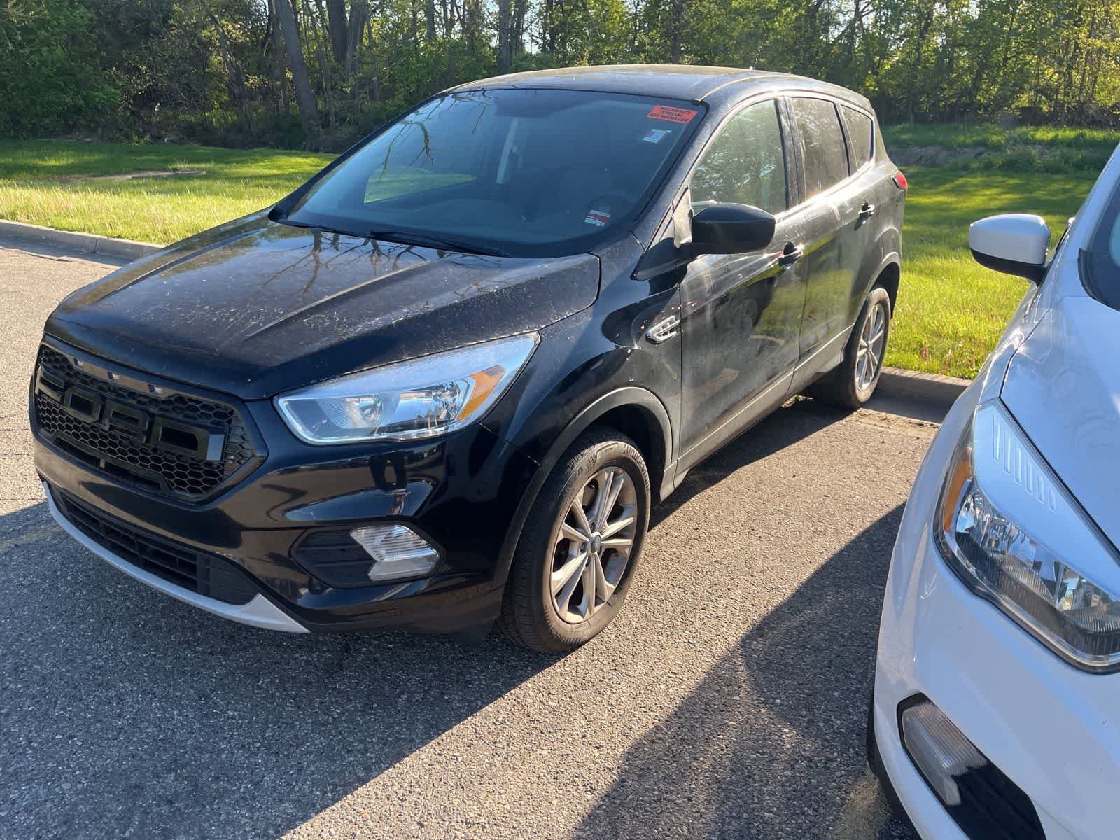 Used 2019 Ford Escape SE AWD/4WD image 1