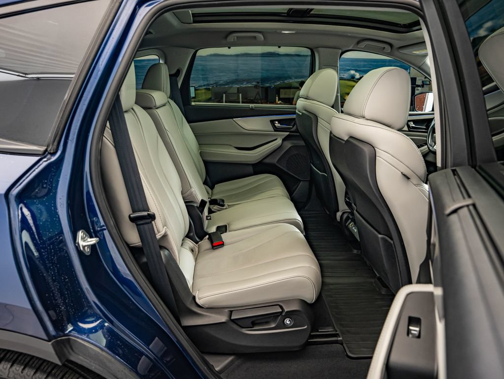 Certified 2022 Acura MDX FWD w/ Technology Package image 35