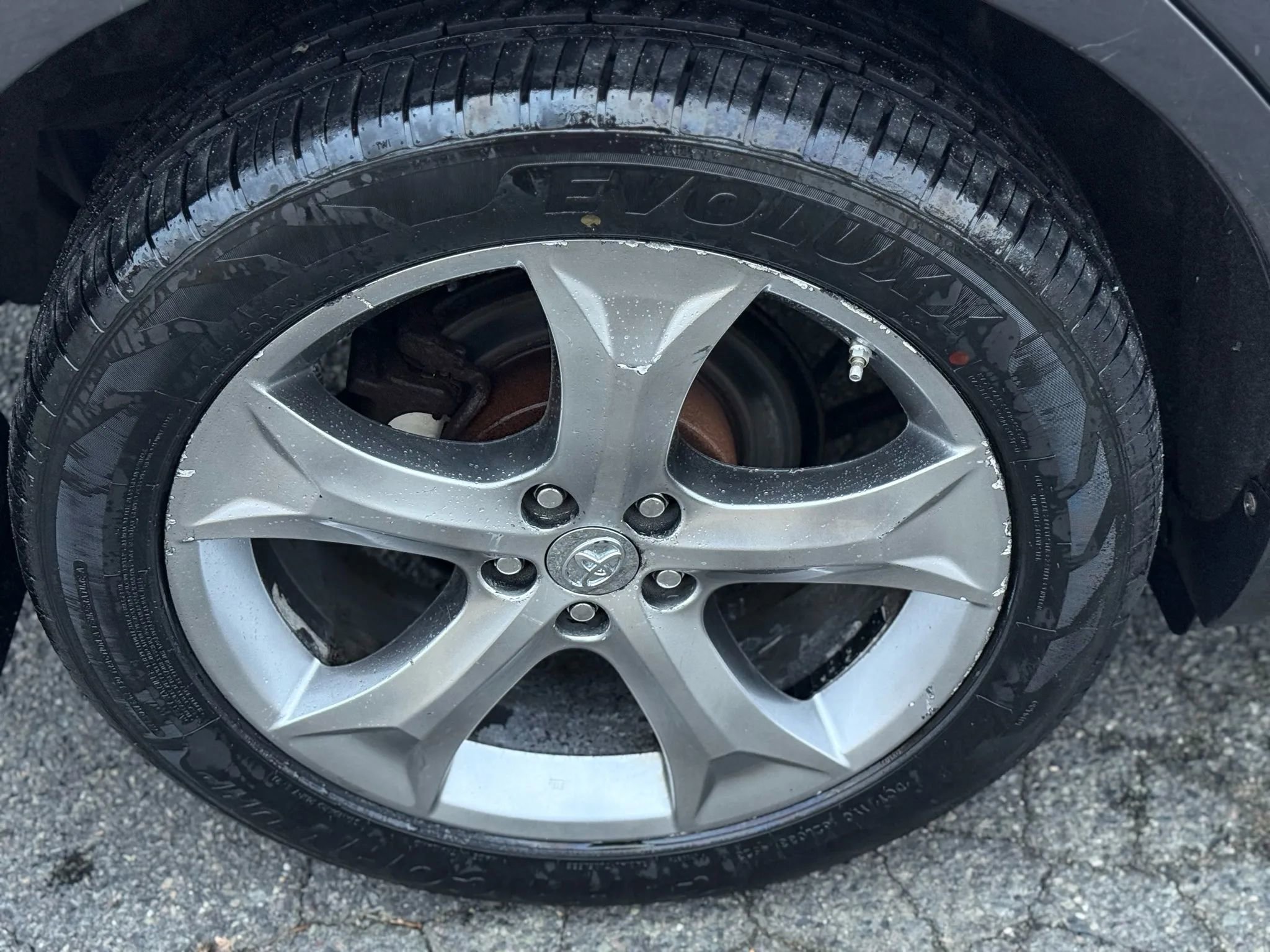 Used 2010 Toyota Venza AWD image 31