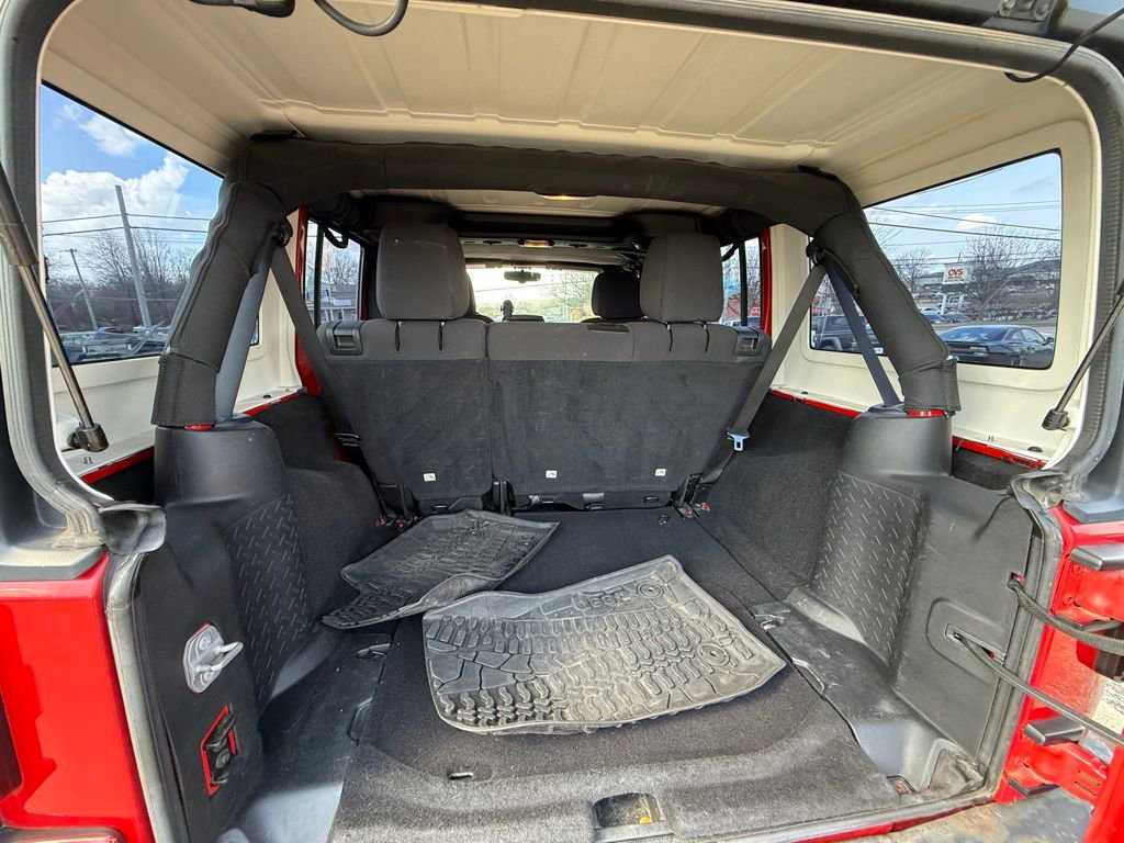 Used 2014 Jeep Wrangler Unlimited Sport image 26