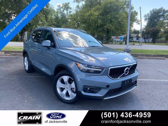 Used 2022 Volvo XC40 T5 Momentum