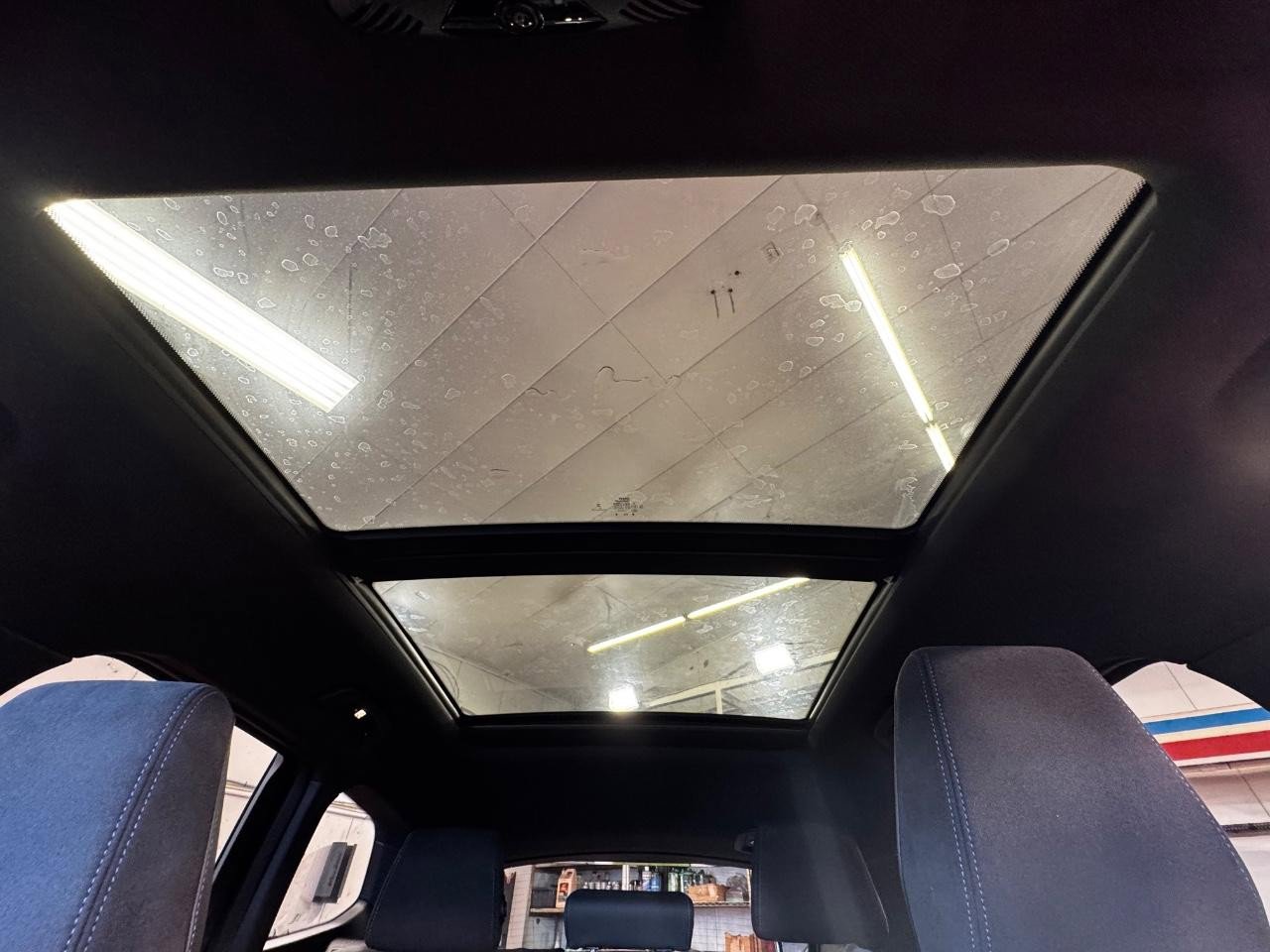 Used 2024 BMW X1 M35i w/ Premium Package image 23